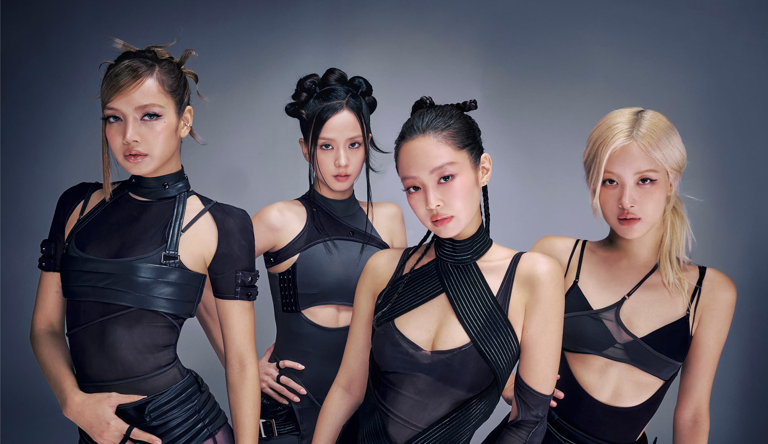 BLACKPINK group photo